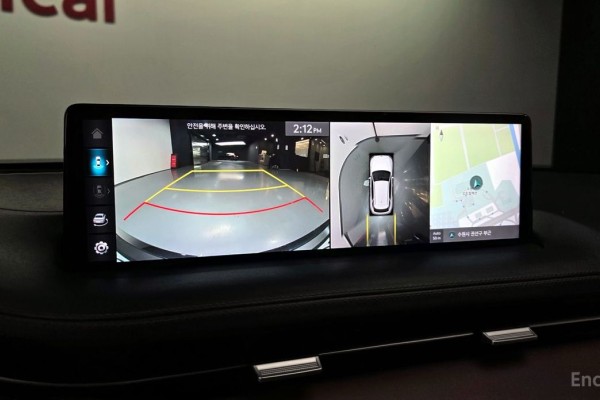 2021 Genesis GV70 с пробегом 99 240 км