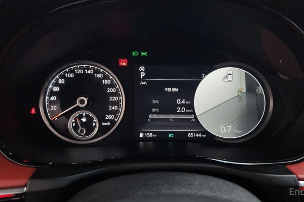 2021 Genesis GV70 с пробегом 65 144 км