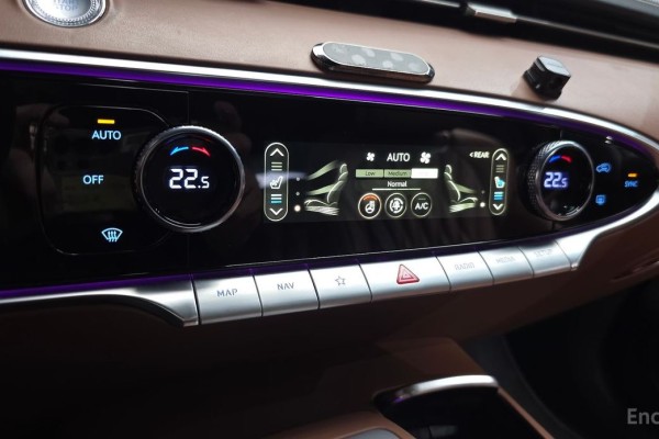 2021 Genesis GV70 с пробегом 46 152 км