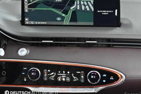 2021 Genesis GV70 с пробегом 44 738 км