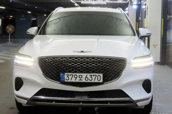 2021 Genesis GV70 с пробегом 99 263 км