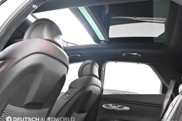 2021 Genesis GV70 с пробегом 44 738 км