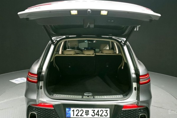 2021 Genesis GV70 с пробегом 69 510 км