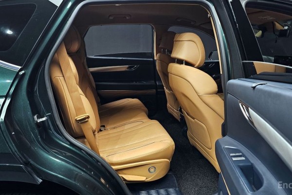 2021 Genesis GV80 с пробегом 67 626 км