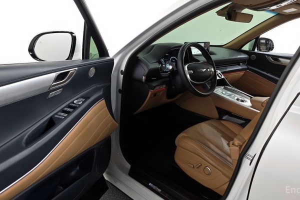 2021 Genesis GV80 с пробегом 85 881 км