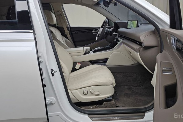 2022 Genesis GV80 с пробегом 71 497 км