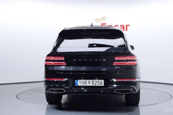 2022 Genesis GV80 с пробегом 60 728 км