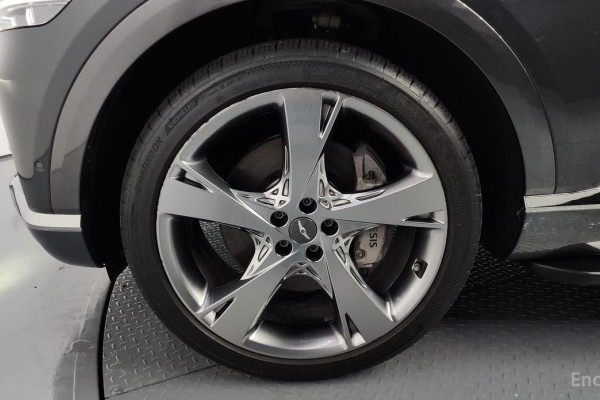 2021 Genesis GV80 с пробегом 80 923 км