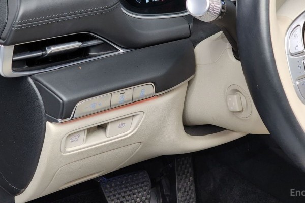 2021 Genesis GV80 с пробегом 80 923 км