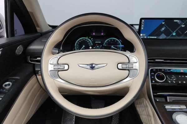 2021 Genesis GV80 с пробегом 80 923 км