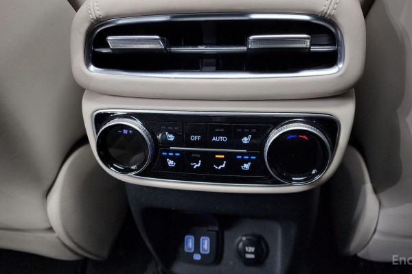 2021 Genesis GV80 с пробегом 80 923 км