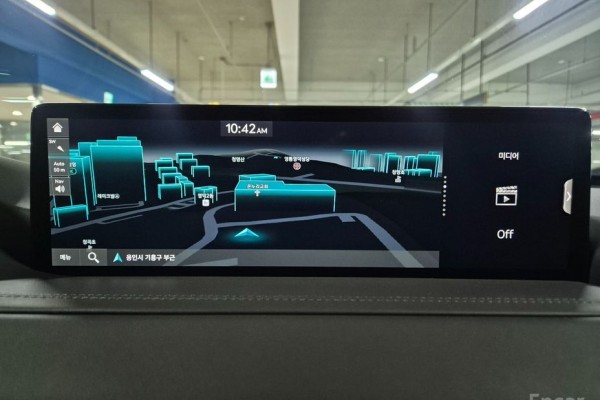 2022 Genesis GV80 с пробегом 49 584 км