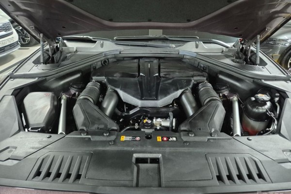 2022 Genesis GV80 с пробегом 49 584 км