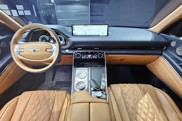 2021 Genesis GV80 с пробегом 46 485 км