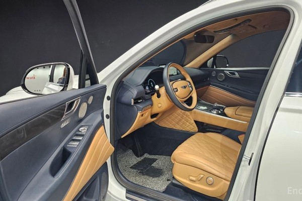 2021 Genesis GV80 с пробегом 46 485 км