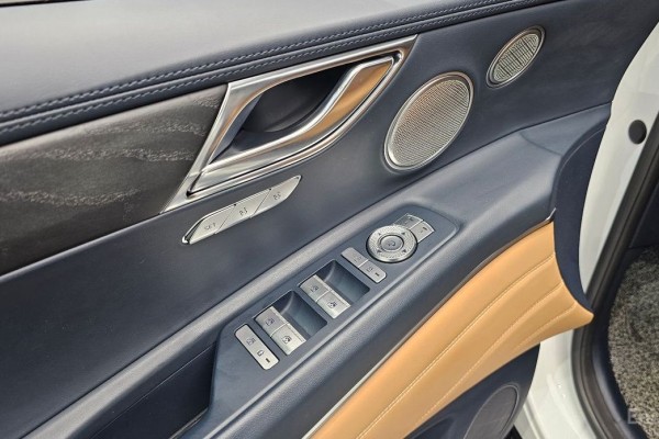 2021 Genesis GV80 с пробегом 46 485 км