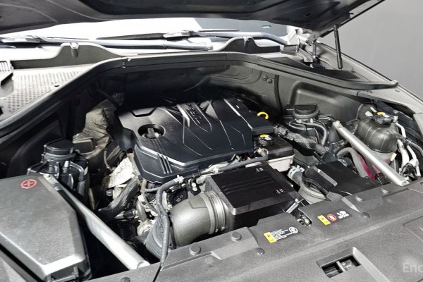 2021 Genesis GV80 с пробегом 98 703 км