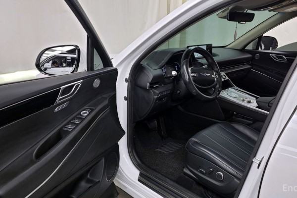 2021 Genesis GV80 с пробегом 46 731 км