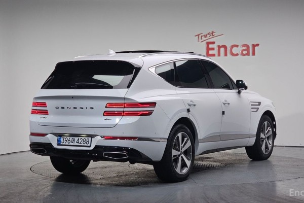 2022 Genesis GV80 с пробегом 130 686 км