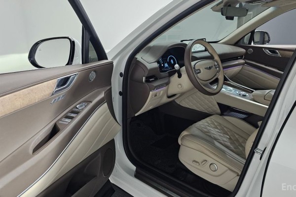 2022 Genesis GV80 с пробегом 130 686 км