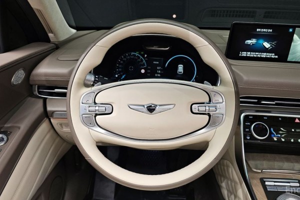 2022 Genesis GV80 с пробегом 82 914 км