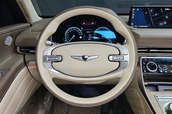 2022 Genesis GV80 с пробегом 70 791 км