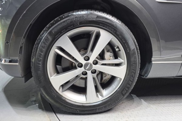 2021 Genesis GV80 с пробегом 76 532 км