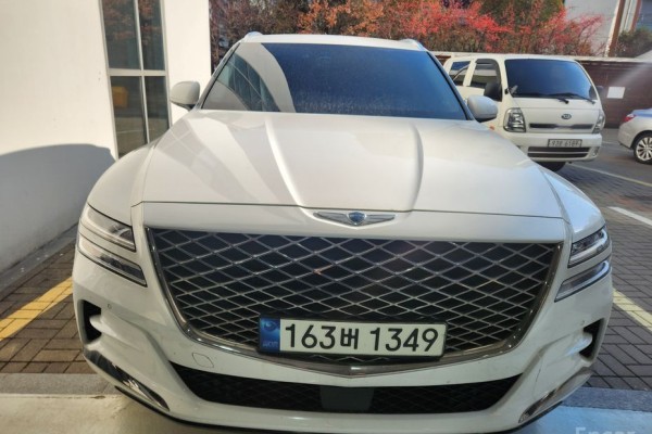 2021 Genesis GV80 с пробегом 115 857 км