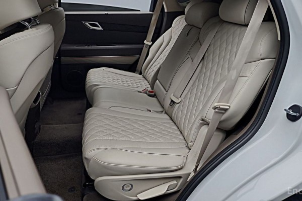 2021 Genesis GV80 с пробегом 75 008 км