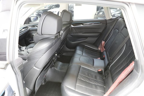 2020 BMW 6 серии с пробегом 75 406 км