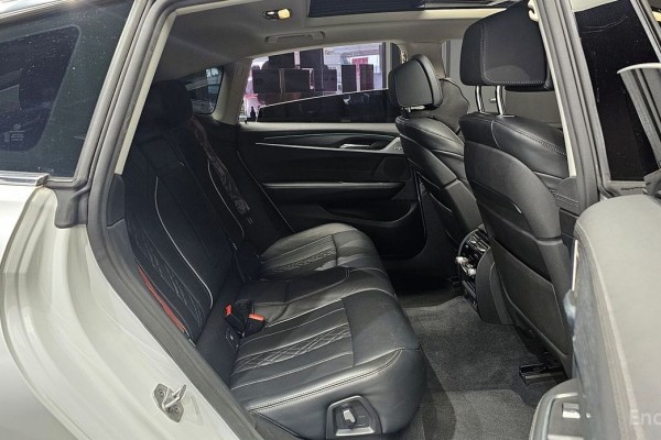 2021 BMW 6 серии с пробегом 123 812 км