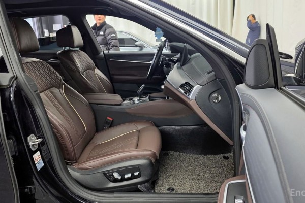 2021 BMW 6 серии с пробегом 87 838 км