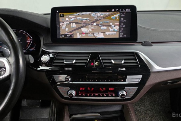 2021 BMW 6 серии с пробегом 87 838 км