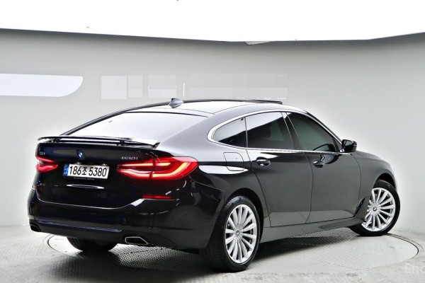 2021 BMW 6 серии с пробегом 52 733 км