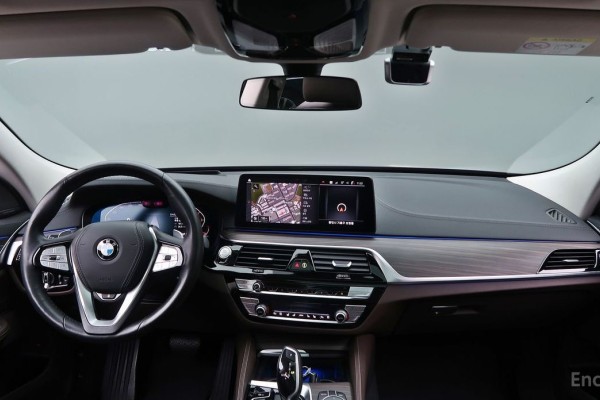 2021 BMW 6 серии с пробегом 52 733 км