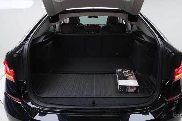 2021 BMW 6 серии с пробегом 52 733 км