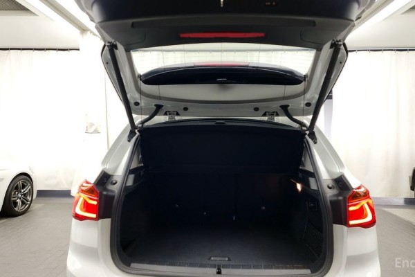 2017 BMW X1 с пробегом 82 026 км