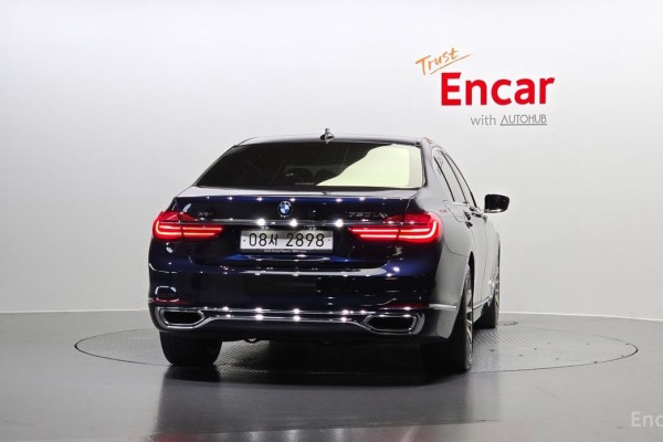 2017 BMW 7 серии с пробегом 118 872 км
