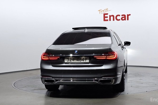 2015 BMW 7 серии с пробегом 126 253 км