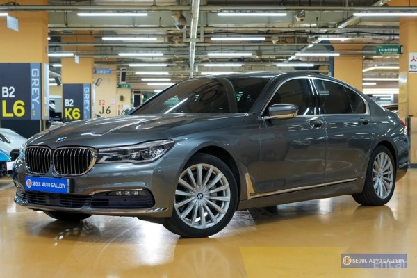 2016 BMW 7 серии с пробегом 124 044 км