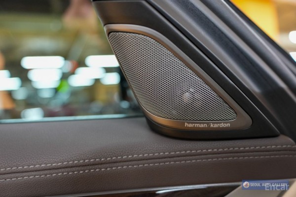 2016 BMW 7 серии с пробегом 124 044 км