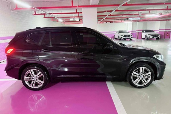 2020 BMW X1 с пробегом 63 000 км