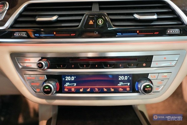 2016 BMW 7 серии с пробегом 124 044 км