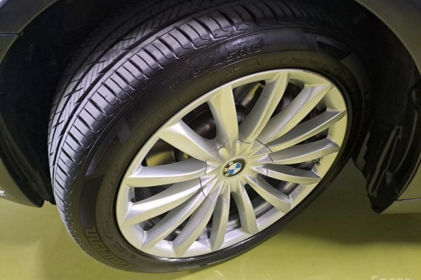 2015 BMW 7 серии с пробегом 120 000 км