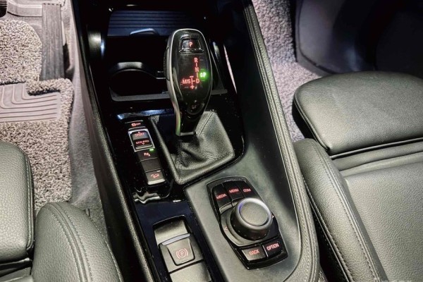 2020 BMW X1 с пробегом 63 000 км