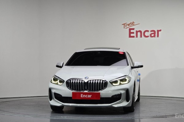 2020 BMW 1 серии с пробегом 67 758 км