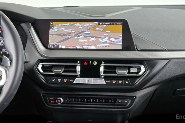 2020 BMW 1 серии с пробегом 67 758 км