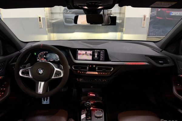 2021 BMW 1 серии с пробегом 67 091 км