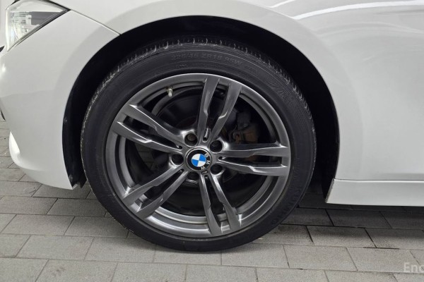 2015 BMW 3 серии с пробегом 111 968 км