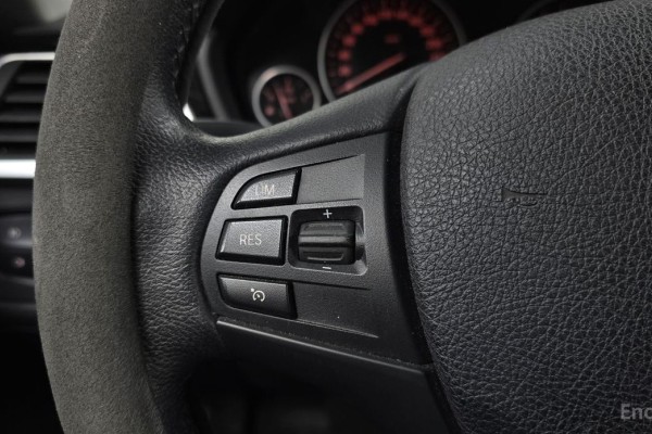 2015 BMW 3 серии с пробегом 111 968 км